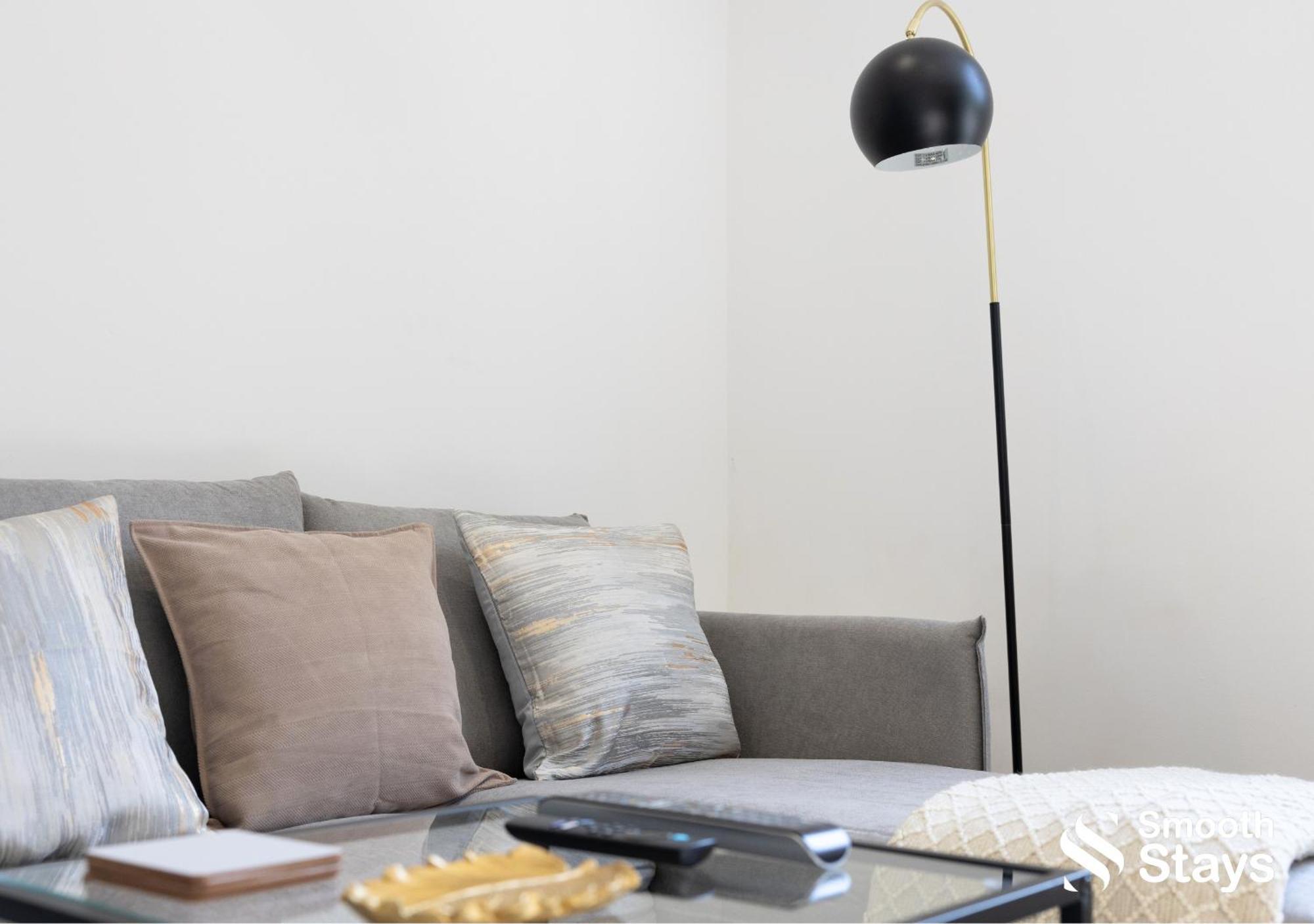 One Bedroom Apartment At Smooth Stays Short Lets & Serviced Accommodation Preston With Parking Near Train Station Экстерьер фото
